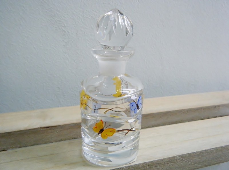 アウトレット品 チェコ ボヘミアガラス香水ボトル(バタフライ 